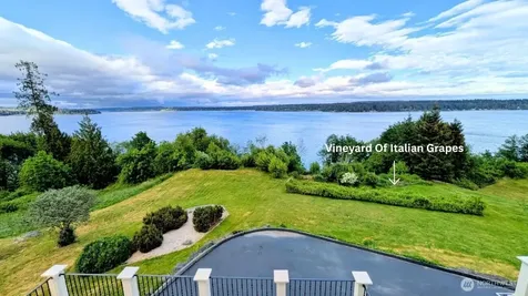 11182 Aquila Place NE Poulsbo WA 98370