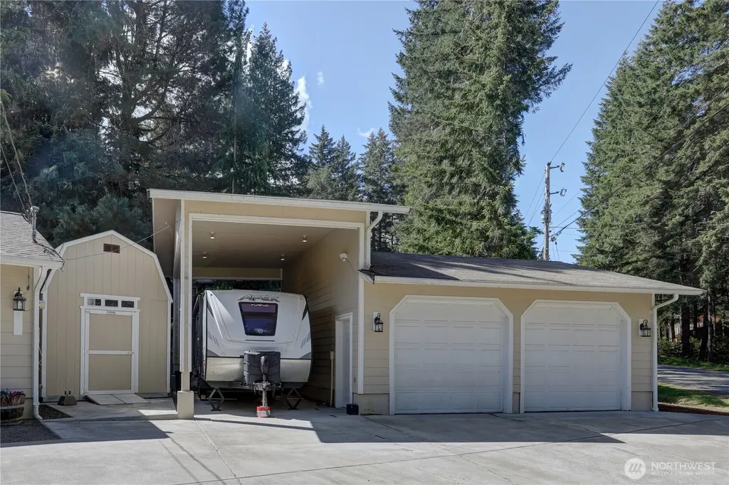 1720 E Saint Andrews Drive N Shelton WA 98584