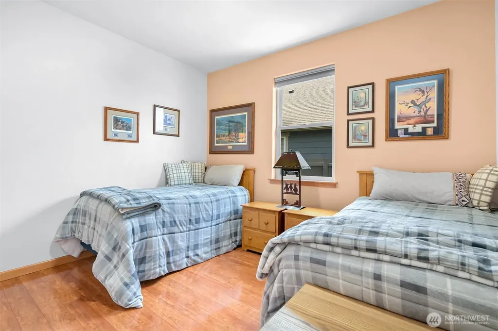 1759 Grand Avenue Mount Vernon WA 98274