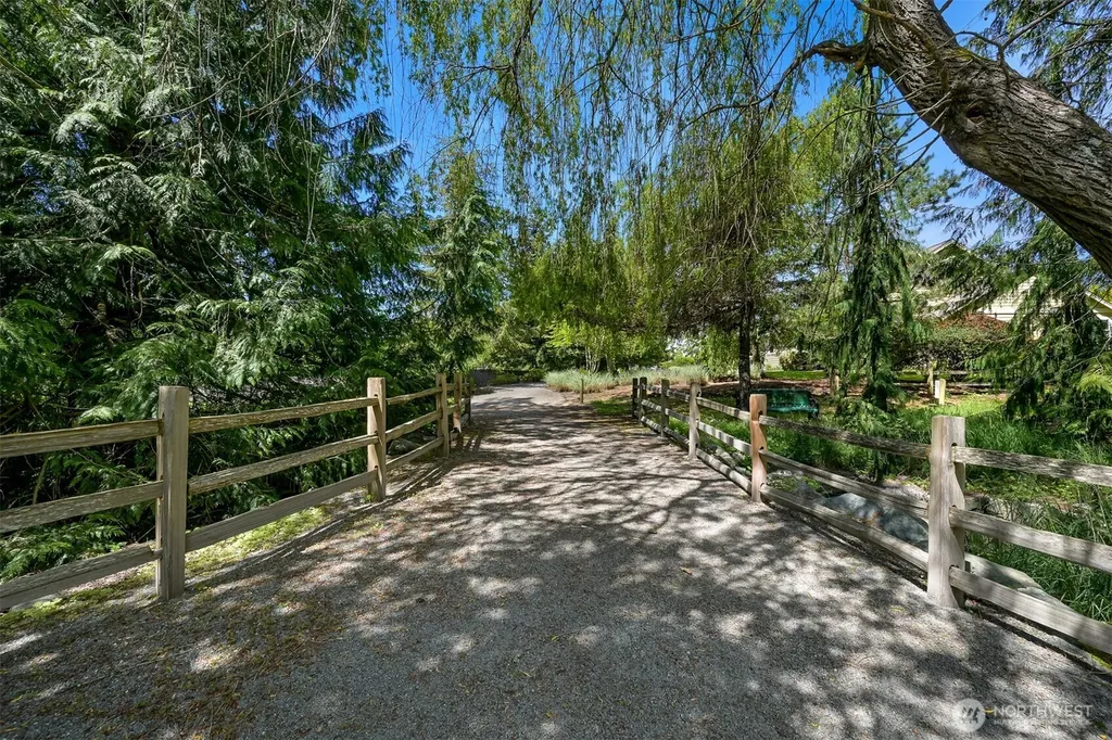1759 Grand Avenue Mount Vernon WA 98274