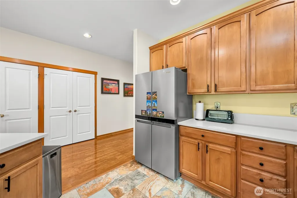 1759 Grand Avenue Mount Vernon WA 98274