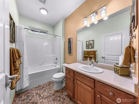 1759 Grand Avenue Mount Vernon WA 98274