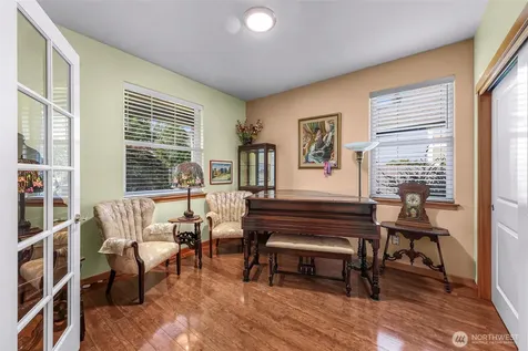 1759 Grand Avenue Mount Vernon WA 98274