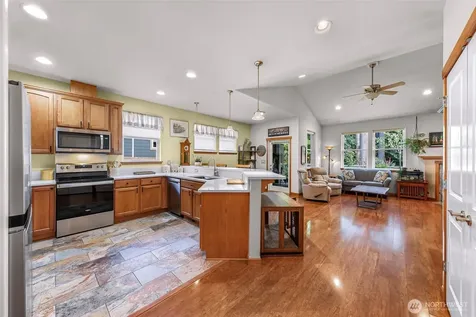 1759 Grand Avenue Mount Vernon WA 98274
