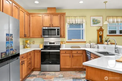 1759 Grand Avenue Mount Vernon WA 98274