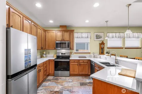 1759 Grand Avenue Mount Vernon WA 98274