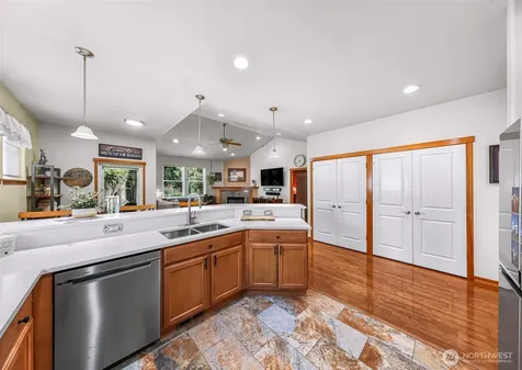1759 Grand Avenue Mount Vernon WA 98274