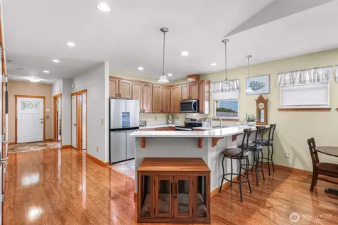 1759 Grand Avenue Mount Vernon WA 98274
