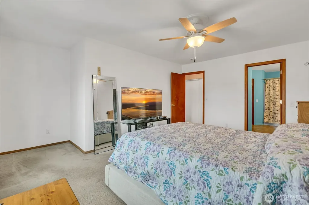 4945 Bowwood Circle NE Bremerton WA 98310