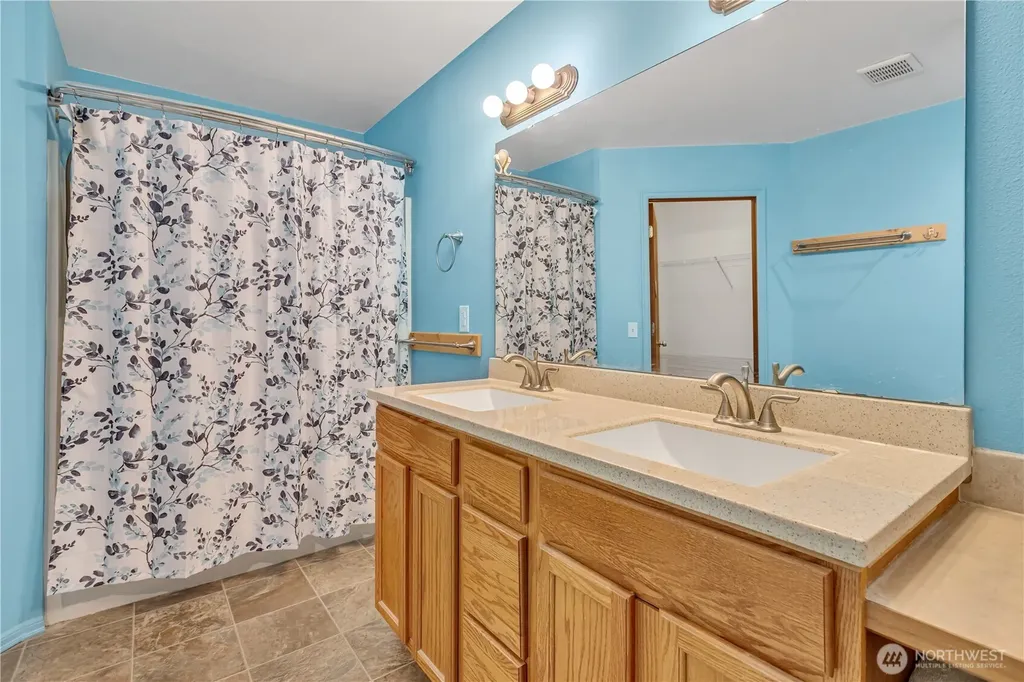 4945 Bowwood Circle NE Bremerton WA 98310