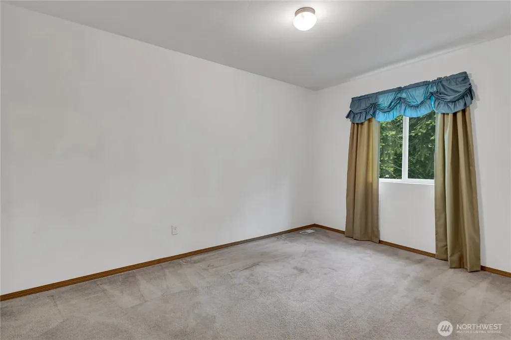 4945 Bowwood Circle NE Bremerton WA 98310