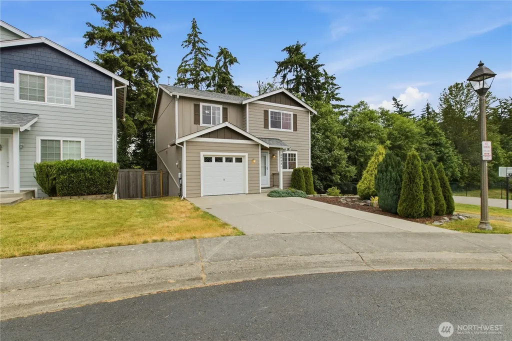 4945 Bowwood Circle NE Bremerton WA 98310