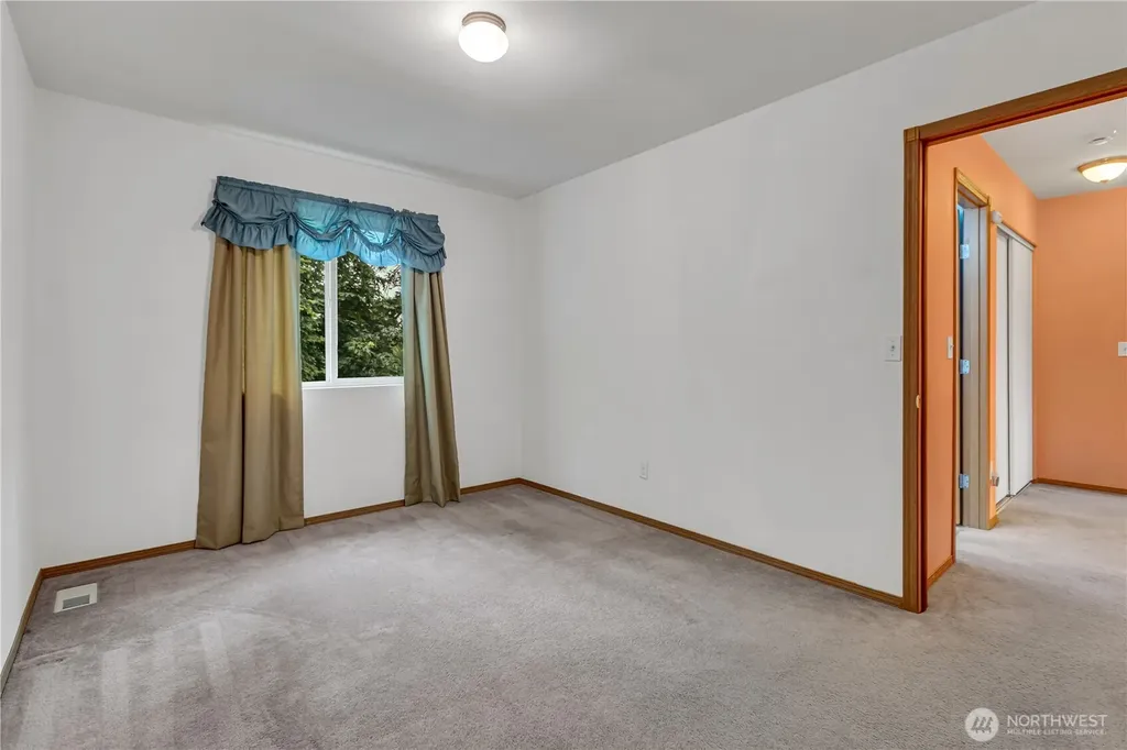 4945 Bowwood Circle NE Bremerton WA 98310