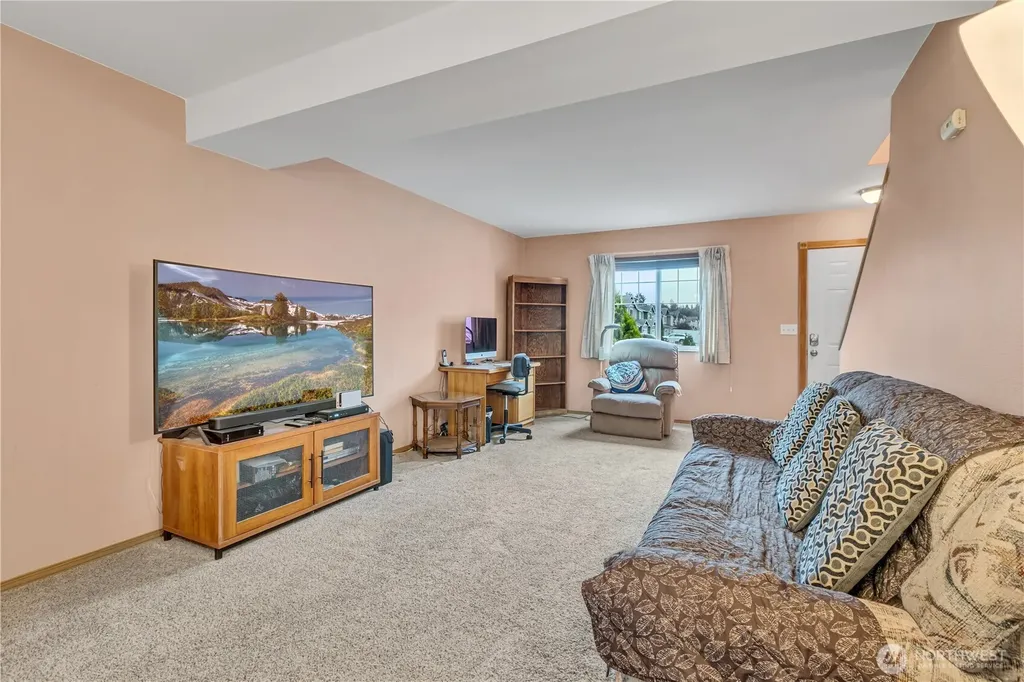 4945 Bowwood Circle NE Bremerton WA 98310