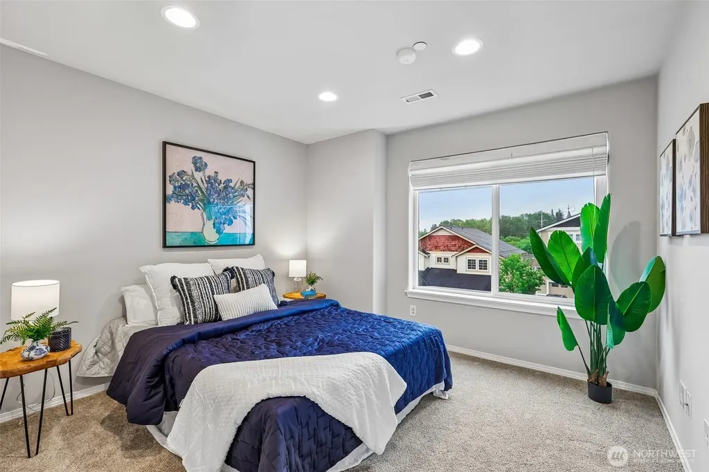 11747 64th Lane S Seattle WA 98178