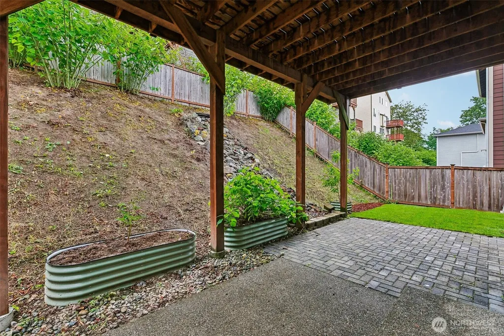 11747 64th Lane S Seattle WA 98178