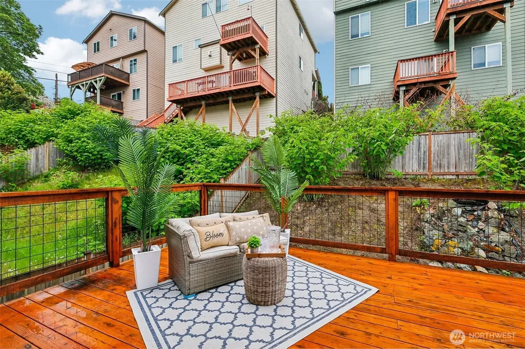 11747 64th Lane S Seattle WA 98178