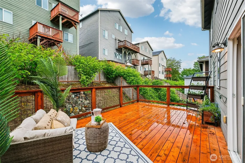 11747 64th Lane S Seattle WA 98178
