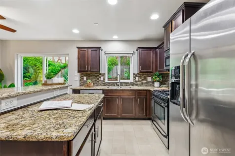 11747 64th Lane S Seattle WA 98178