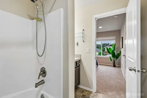 11747 64th Lane S Seattle WA 98178
