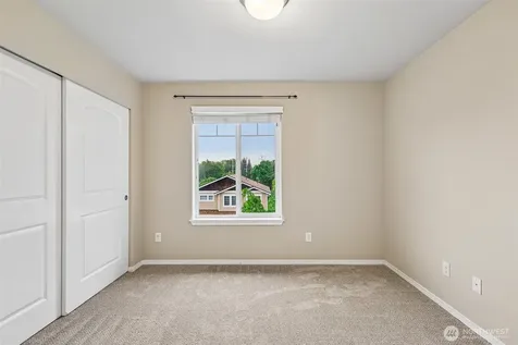 11747 64th Lane S Seattle WA 98178