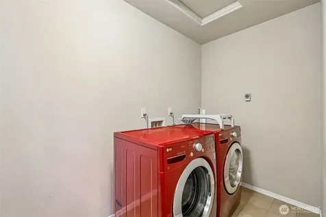 11747 64th Lane S Seattle WA 98178