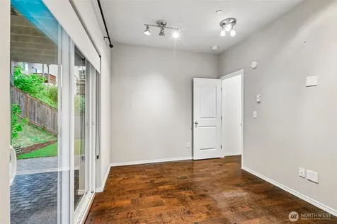 11747 64th Lane S Seattle WA 98178