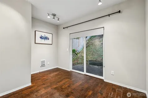 11747 64th Lane S Seattle WA 98178