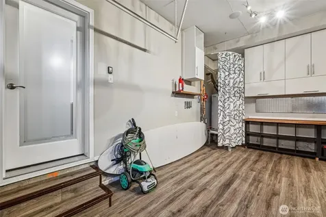 11747 64th Lane S Seattle WA 98178