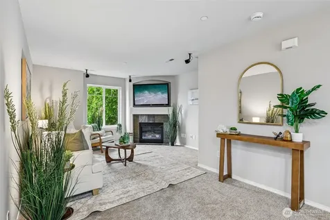 11747 64th Lane S Seattle WA 98178