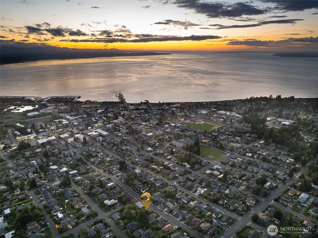 816 Walnut Street Edmonds WA 98020
