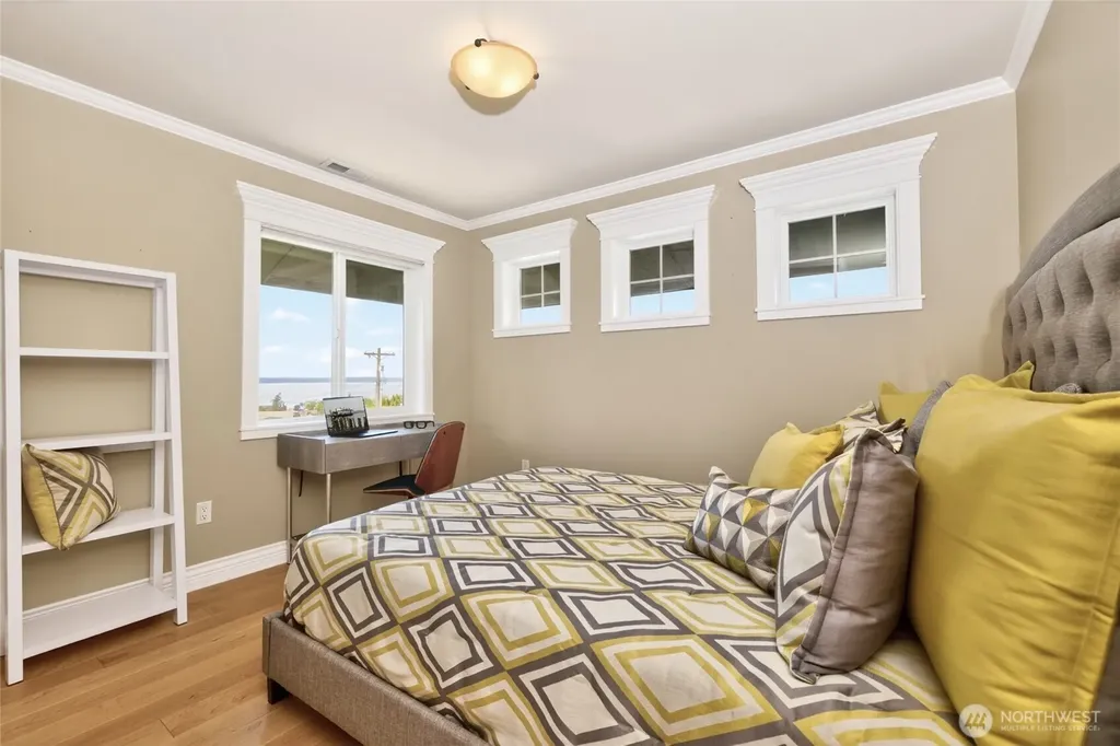 816 Walnut Street Edmonds WA 98020