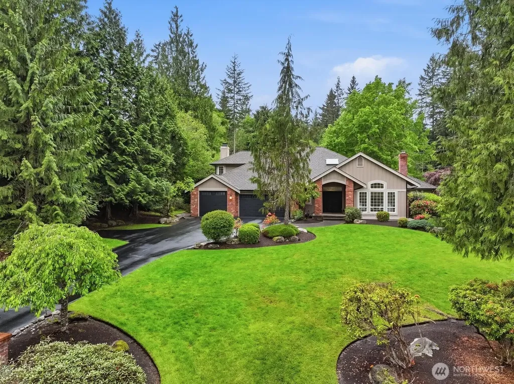 14415 221st Avenue NE Woodinville WA 98077