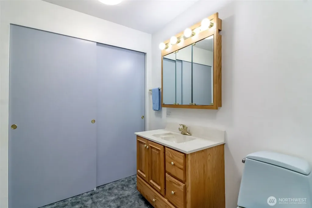 13632 183rd Avenue SE Renton WA 98059