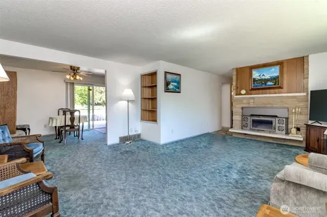 13632 183rd Avenue SE Renton WA 98059
