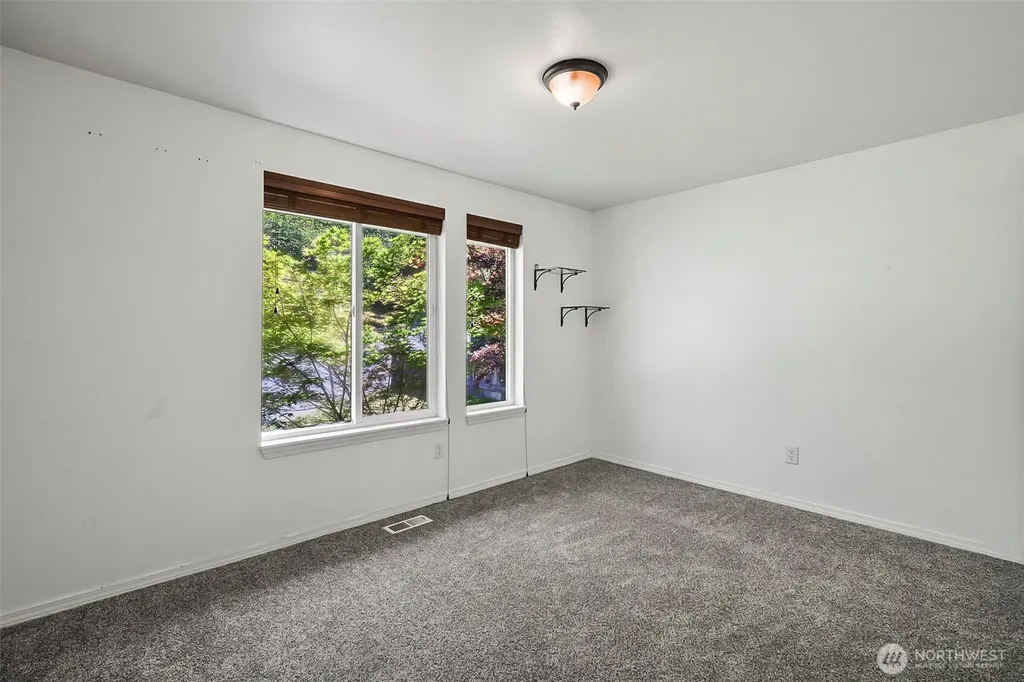 4930 Narbeck Avenue Everett WA 98203