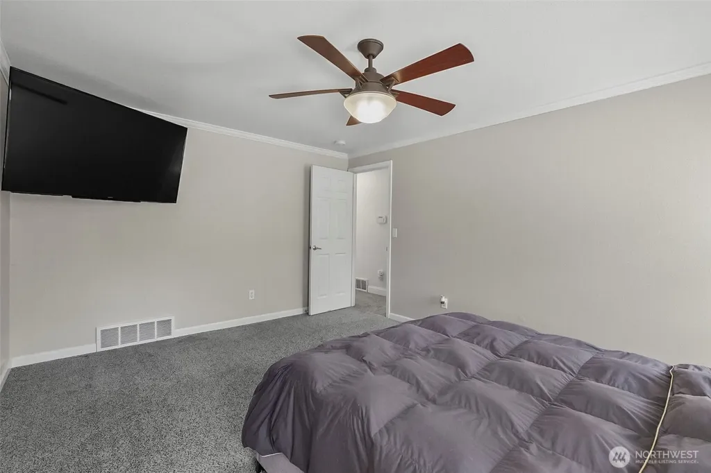 4930 Narbeck Avenue Everett WA 98203