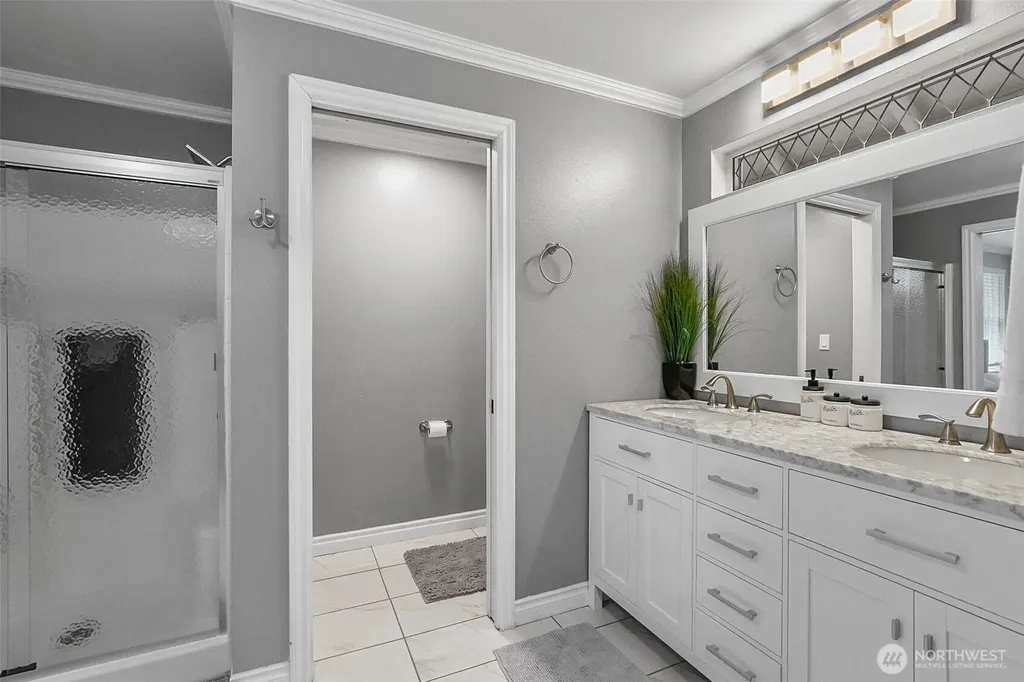 4930 Narbeck Avenue Everett WA 98203
