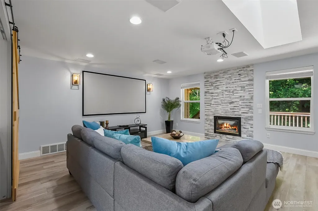 4930 Narbeck Avenue Everett WA 98203
