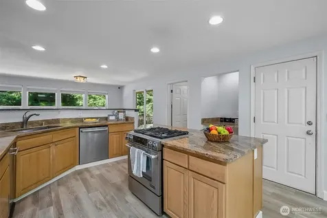 4930 Narbeck Avenue Everett WA 98203