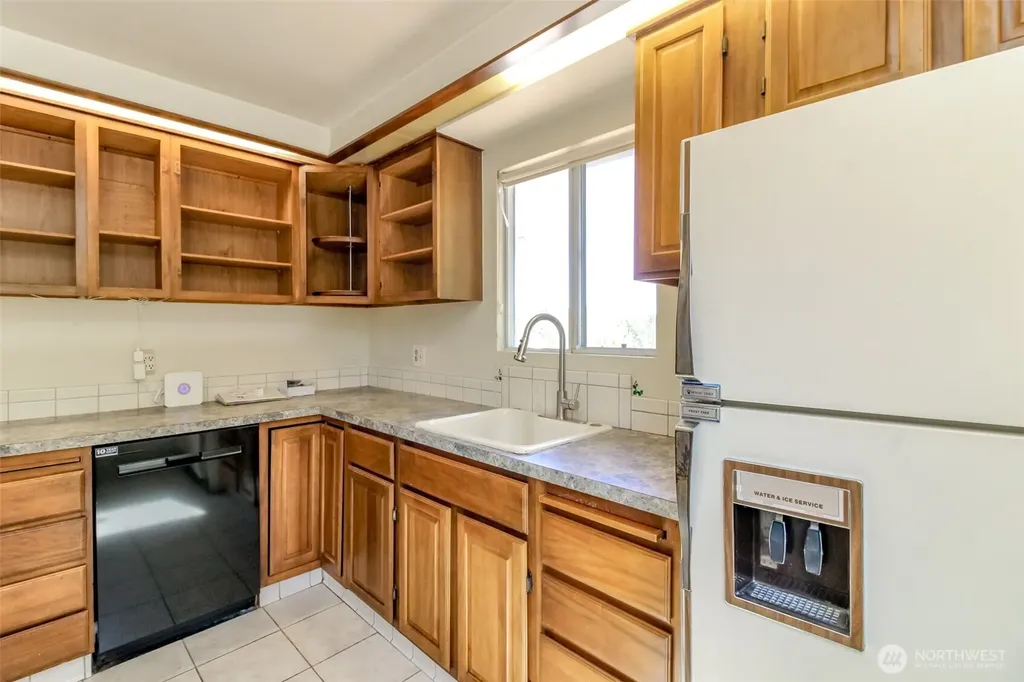 16235 NE 51st Street Redmond WA 98052