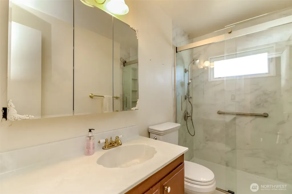 16235 NE 51st Street Redmond WA 98052