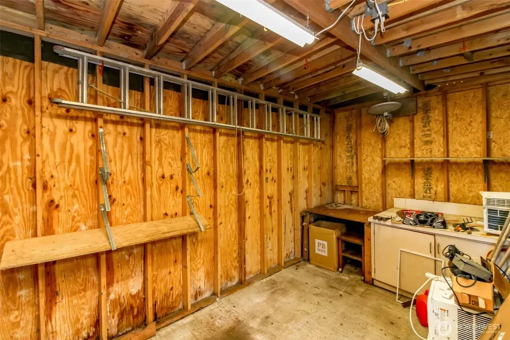 16235 NE 51st Street Redmond WA 98052