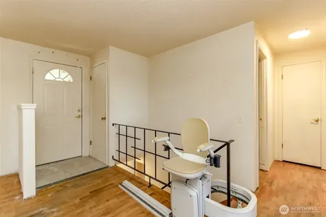 16235 NE 51st Street Redmond WA 98052