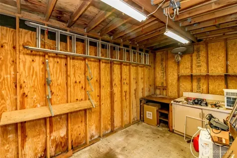 16235 NE 51st Street Redmond WA 98052
