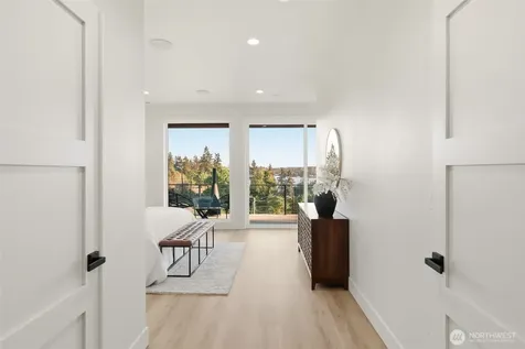 10719 Lake View Drive Lake Stevens WA 98258