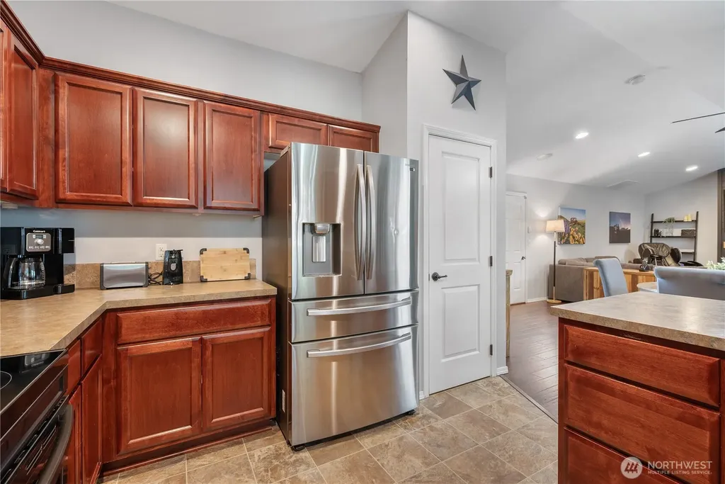 156 Wyatt Drive Kelso WA 98626