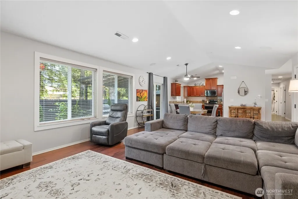 156 Wyatt Drive Kelso WA 98626
