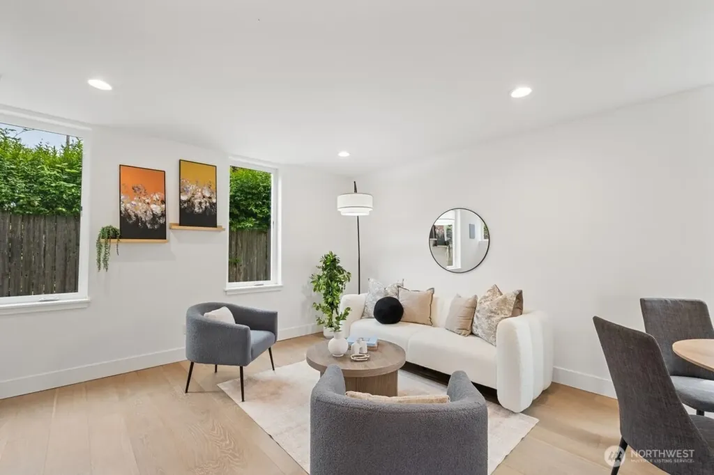 311 NW 89th Street Seattle WA 98117
