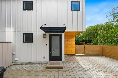 311 NW 89th Street Seattle WA 98117